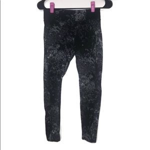 Revolve/Koral Activewear Aspen Leggings Size Small